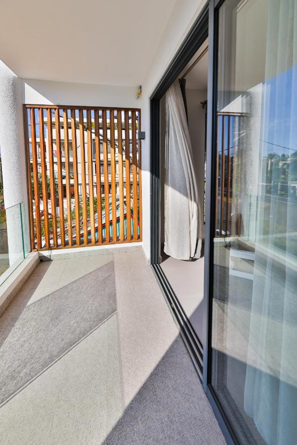 Oceanbreeze Apartments Mont Choisy Bagian luar foto